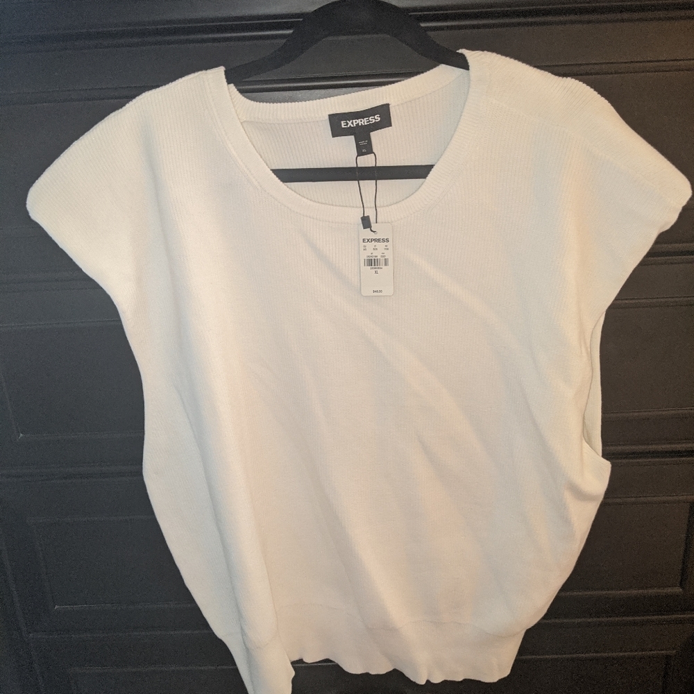 NWT - Express XL White Sleeveless Sweater